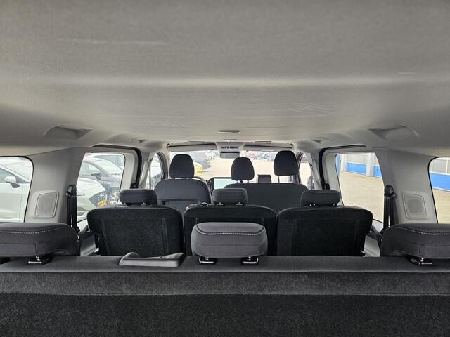 Ford TRANSIT CUSTOM 340 2.5 PHEV L2H1 Limited 233pk | Kombi | Incl. BTW/BPM | Dubbele zijschuifdeur | Privacy Glass | Inklapbare trekhaak | Verwarmbare bijrijdersbank | 17 inch lichtmetalen velgen | Driver Assistance Pack Premium | Verwarmbaar stuurwiel