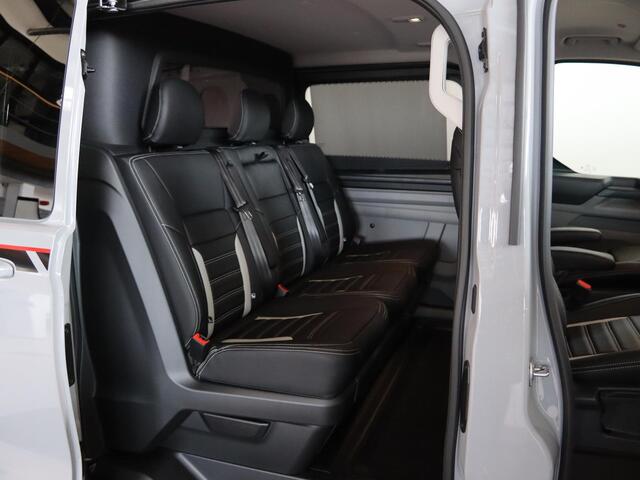 Ford TRANSIT CUSTOM 320 2.5 PHEV L2H1 Grey Platinum DC Dubbele Cabine Grey Platinum UNIEK!