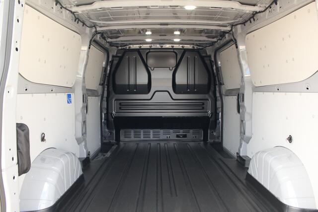 Ford TRANSIT CUSTOM E-Transit 340 L2H1 Limited | 71 kWh | 160kW/218pk | L+R Schuifdeur | Driver Assist | 360gr Camera | Pro Power | Adaptive Cruise | Lease 753,- p/m