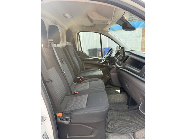 Ford TRANSIT CUSTOM 280 2.0 TDCI 130 PK | L1H1 Trend | Airco | | Marge auto | Laadruimte inrichting |