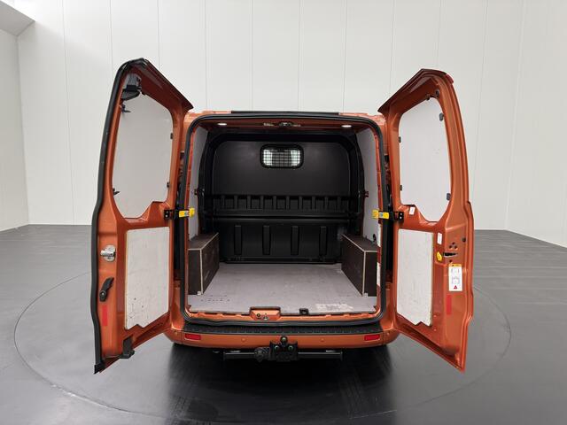 Ford TRANSIT CUSTOM 2.0TDCi 170PK Automaat Dubbele Cabine Sport | Leder | 2xSchuifdeur | Airco | Cruie
