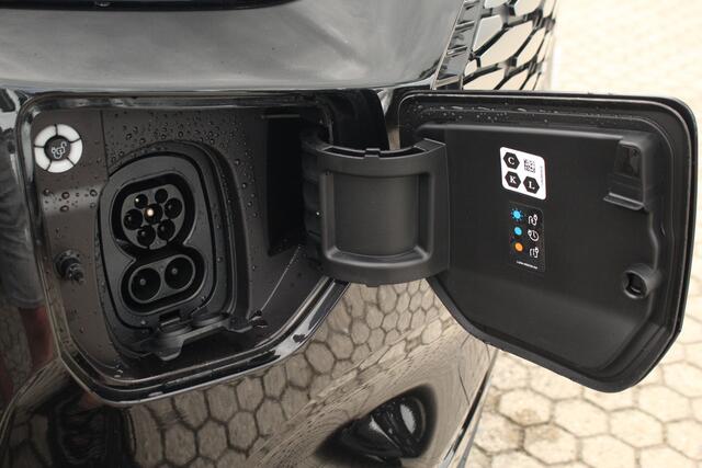 Ford TRANSIT CUSTOM E-Transit 320 L1H1 Sport | 71kWh | 160kW/218pk | Trekgewicht 2300kg | Stoel+Stuurverw. | Camera | Carplay/Android | Lease 753,- p/m
