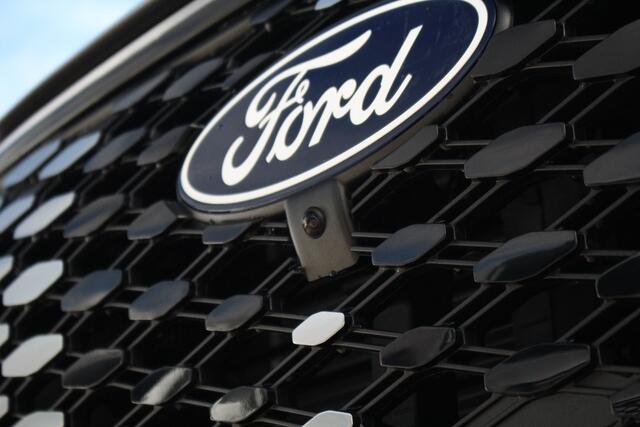 Ford TRANSIT CUSTOM E-Transit 320 L2H1 Sport DC 71 kWh | 160kW/218pk | Trekgewicht 2300kg | Driver Assist | Adap. Cruise | Stoel+Stuurverw. | Camera | Carplay/Android | Lease 842,- p/m