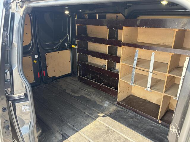 Ford TRANSIT CUSTOM 290 2.0 TDCI L1H1*A/C*CRUISE*HAAK*3-P*NAVI*CAM*PDC