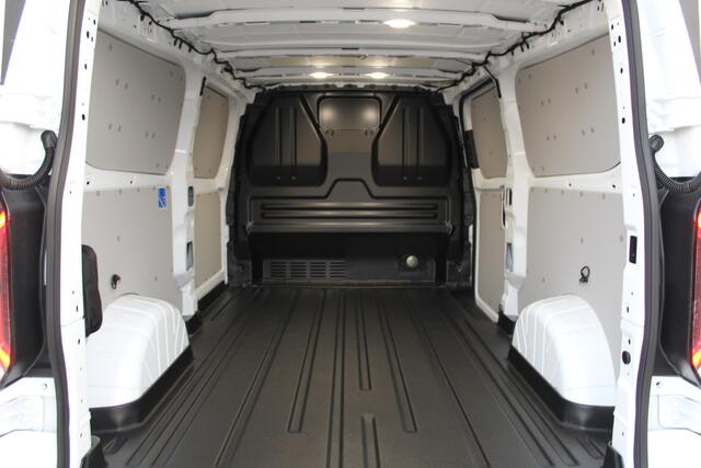 Ford TRANSIT CUSTOM E-Transit 340 L2H1 Limited 218pk - LED - 360 Camera - B&O - ACC - Navi - Stoel/Stuurverwarming - Rijklaar