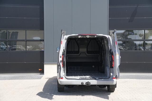 Ford TRANSIT CUSTOM E-Transit 340 L2H1 Limited 71 kWh 218pk - 2x Schuifdeur - AGR Bestuurdersstoel - ACC - B&O - Navi - Stoel/Stuurverwarming - 360 Camera - Blindspot - Rijklaar
