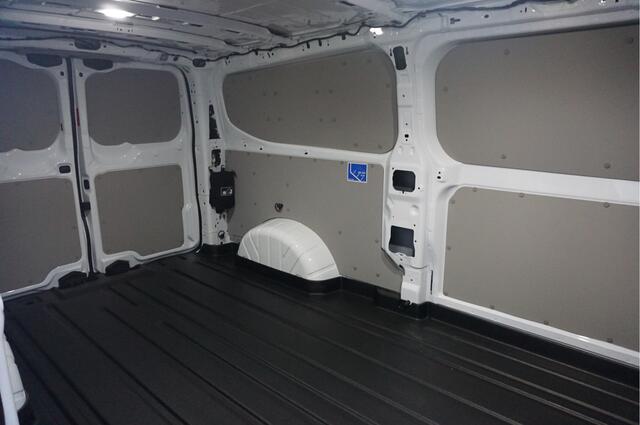 Ford TRANSIT CUSTOM 320L 2.5 PHEV Hybride 233PK Trend PRIJS INCL. BPM !! 13" Navi, Adap. Cruise, Camera!! NR. HYB018