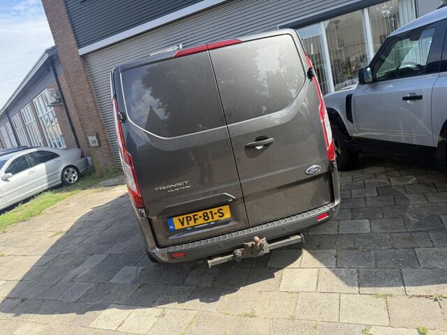 Ford TRANSIT CUSTOM 300 2.0 TDCI L1H1 Trend DC 6-persoons Vol optie 20inch,Trekhaak,Cruise,Cv,Navi btw auto