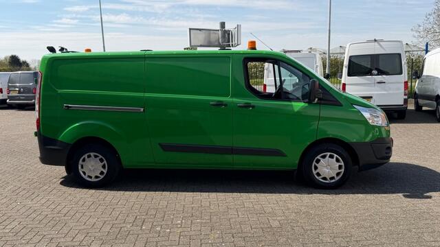 Ford TRANSIT CUSTOM 2.0 TDCI 77KW 105PK L2H1 EURO 6 DISTRIBUTIERIEM VERNIEUWD AIRCO/ CRUISE CONTROL/ CAMERA/ 100% DEALERONDERHOUDEN
