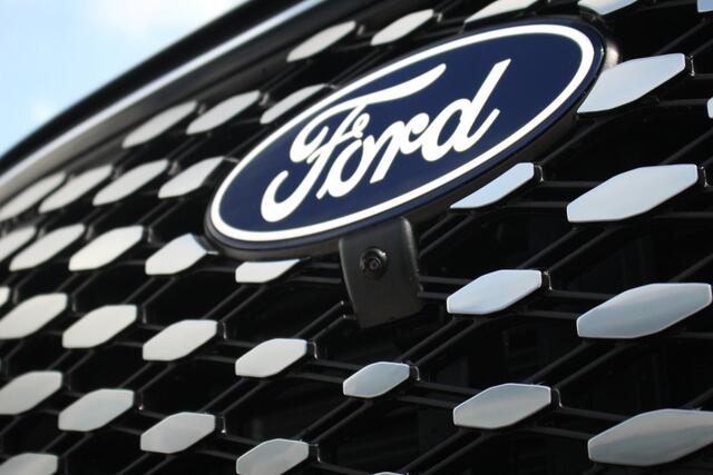 Ford TRANSIT CUSTOM E-Transit 340 L2H1 Limited | 71 kWh | 160kW/218pk | L+R Schuifdeur | Pro Power | Driver Assist | 360° Camera | Adap. Cruise | Lease 771,- p/m