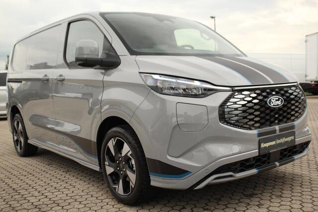 Ford TRANSIT CUSTOM E-Transit 320 L1H1 Sport | 71kWh | 160kW/218pk | Trekgewicht 2300kg | Driver Assist | Adap. Cruise | Stoel+Stuurverw. | Camera | Carplay/Android | Lease 788,- p/m