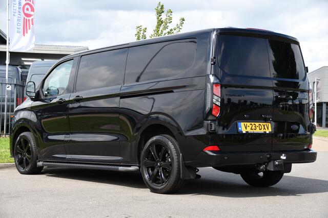 Ford TRANSIT CUSTOM 320 2.0 TDCI L2H1 Limited Black Edition Adaptieve Cruise, Camera, Carplay, 2 x Schuifdeur, 170pk, Automaat, Sensoren, Trekhaak, Stoelverwarming, Multimedia, Uniek!