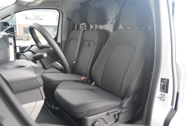 Ford TRANSIT CUSTOM E-Transit 320 L1H1 Limited 71 kWh 218pk - Carplay - Camera - Stoel-stuurverwarming - Rijklaar