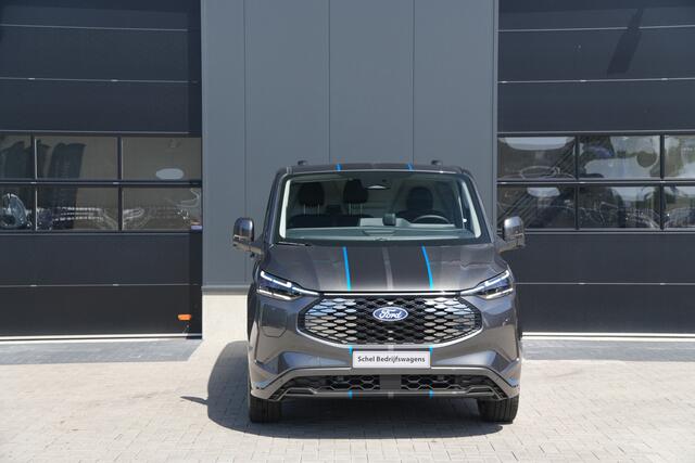 Ford TRANSIT CUSTOM E-Transit 340 L2H1 Sport 71 kWh 218pk - 2x Schuif - ACC - B&O - Navi - Stoel/Stuurverwarming - 360 Camera - Trekhaak - Rijklaar