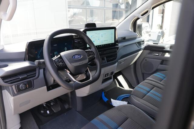 Ford TRANSIT CUSTOM E-Transit 340 L2H1 Sport 71 kWh 218pk - 2x Schuif - ACC - B&O - Navi - Stoel/Stuurverwarming - 360 Camera - Trekhaak - Rijklaar