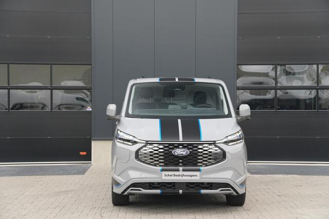 Ford TRANSIT CUSTOM E-Transit 340 L2H1 Sport 71 kWh 218pk - 2x Schuif - ACC - B&O - Navi - Stoel/Stuurverwarming - 360 Camera - Trekhaak - Rijklaar