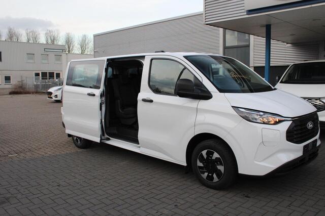 Ford TRANSIT CUSTOM 340 2.5 PHEV L2H1 Trend |SCI| 233pk | Kombi | Prijs is incl. BTW incl. BPM | 9- PERSOONS | Excl. BTW incl. BPM kost deze Custom 50.523,- | Privacy Glass | AGR Stoel | Navigatie