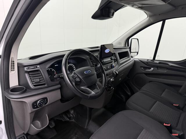 Ford TRANSIT CUSTOM 2.0TDCI 130PK Lang | 2xSchuifdeur | Imperiaal | Trekhaak | Multimedia | Camera | Airco | Cruise | 3-Zits