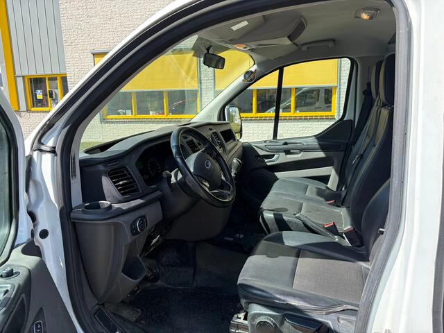Ford TRANSIT CUSTOM dubcab l2 airco let op distributie kapot dus op trailer