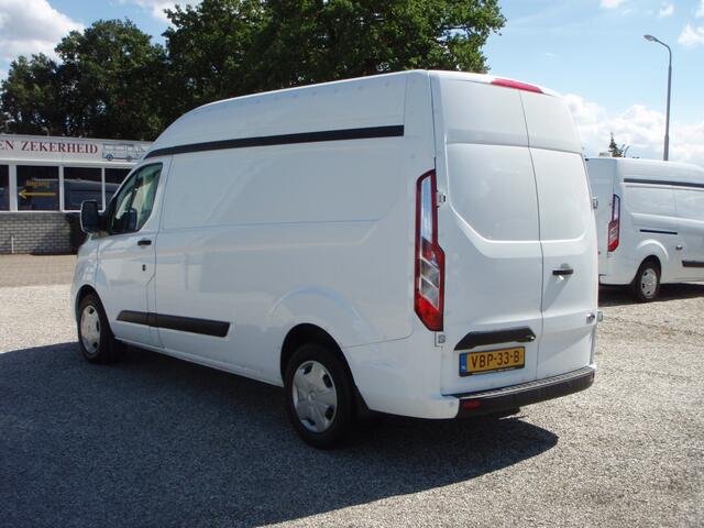 Ford TRANSIT CUSTOM 320 L2H2 Trend zeer nette auto 126854 km 2019