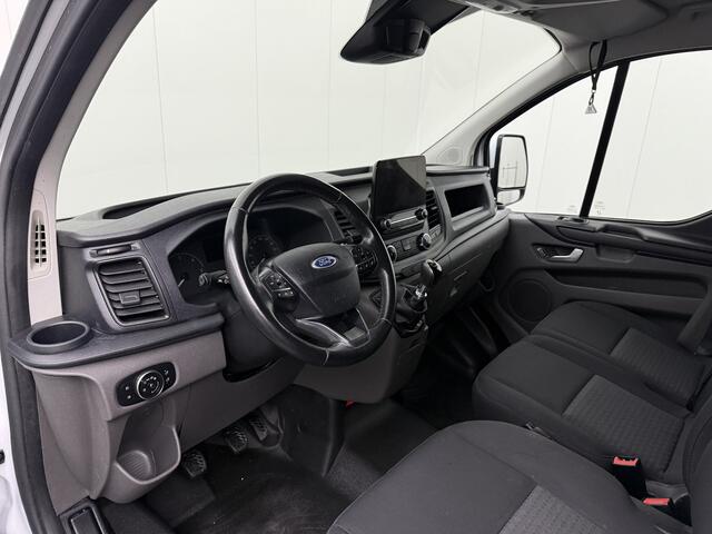 Ford TRANSIT CUSTOM 2.0TDCI Lang Achterdeuren | Multimedia | Camera | 3-Zits | Airco | Trekhaak