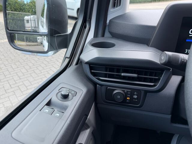 Ford TRANSIT CUSTOM Kombi 9 pers. Vol. elektr. 71 kWh . 340 L2H1 100kW Trend Climate Controle tweede zitrij All Season banden Copy