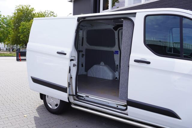 Ford TRANSIT CUSTOM 2.0 TDCI 2x Schuifdeur EURO 6 - Airco - Navi - Cruise - €12.950,- Excl.