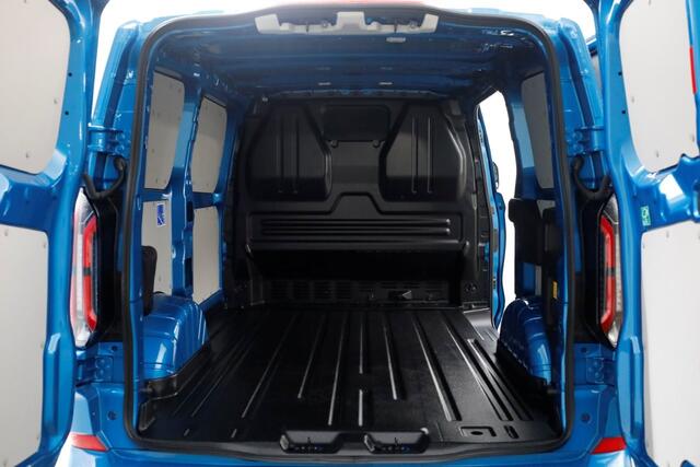 Ford TRANSIT CUSTOM E-Transit L1H1 Limited 218pk 65 kWh Snellader Airco/Navi/Camera 05-2024