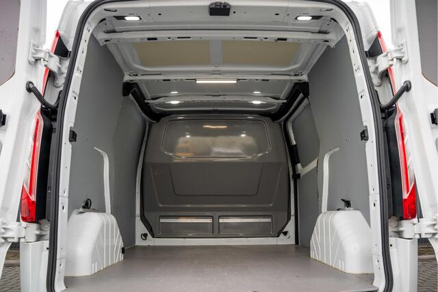 Ford TRANSIT CUSTOM 2.0 EcoBlue L1H1 | 130 PK | 3-Zits | Automaat | 1e Eigenaar | Camera | Cruise | PDC | Airco
