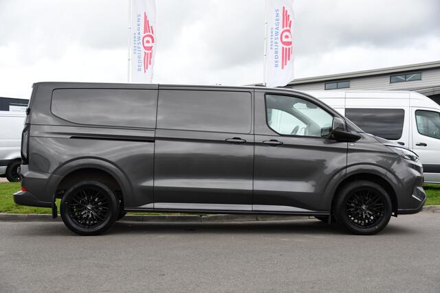 Ford TRANSIT CUSTOM 300 2.0 TDCI L2H1 Limited PB Edition MARGE! Adaptieve Cruise, Camera, Carplay, Stoelverwarming, Multimedia, 136pk, Automaat, Trekhaak, Uniek!