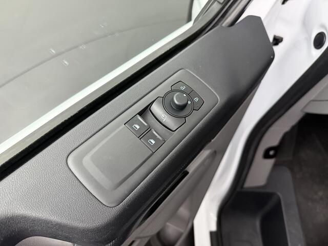 Ford TRANSIT CUSTOM 2.0TDCi 136PK Digital Cockpit | Multimedia | Airco | Led | 3-Zits