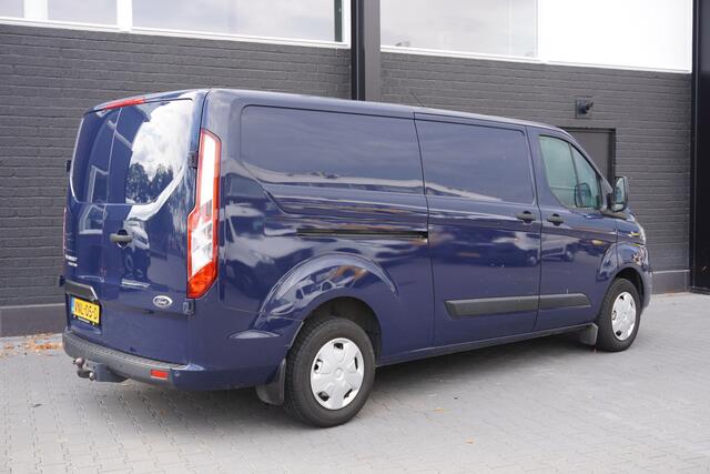 Ford TRANSIT CUSTOM 2.0 TDCI 130PK L2 EURO 6 - Airco - Navi - Cruise - €12.900,- Excl.