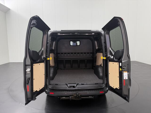 Ford TRANSIT CUSTOM 2.0TDCI 170PK Automaat Lang Dubbele Cabine | 2xSchuifdeur | Navigatie | Camera | 2xSchuifdeur | Trekhaak | Airco | Cruise