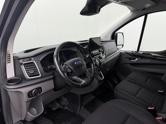 Ford TRANSIT CUSTOM 2.0TDCI 170Pk Automaat Lang Limited | Navigatie | Camera | Multimedia | Trekhaak | Airco | Cruise | 3-Zits