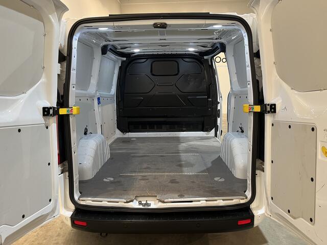 Ford TRANSIT CUSTOM 280 2.0 TDCI L1H1 Trend 130 PK / Euro 6 / Airco / CarPlay / Cruise Control / Camera / 3-Zits / 62.500 KM !!