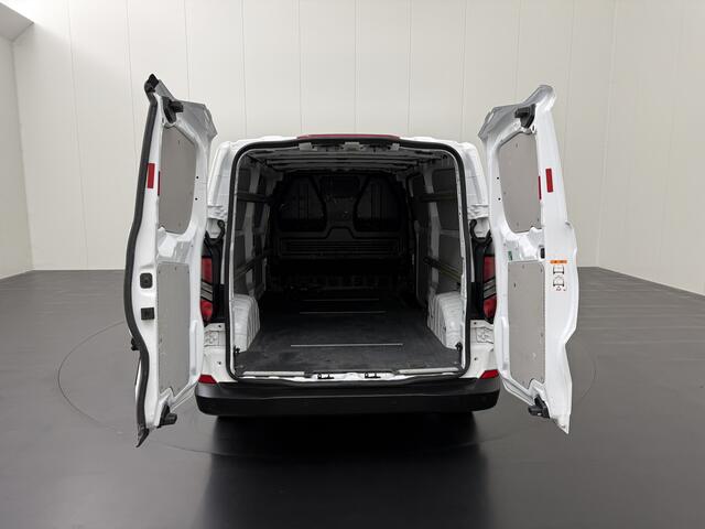 Ford TRANSIT CUSTOM 2.0TDCi 136PK Lang | Digital Business | Navigatie | Camera | Airco | 3-Zits | Betimmering