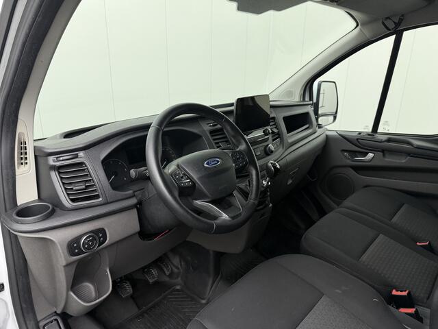 Ford TRANSIT CUSTOM 2.0TDCI Kastinrichting | Trekhaak | Navigatie | Multimedia | 3-Zits | Airco | Cruise
