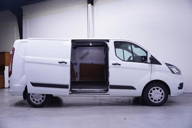 Ford TRANSIT CUSTOM 2.0 TDCI 130 pk L2H1 Trend Airco, Camera Trekhaak, PDC V+A, Cruise Control, Apple Carplay, 3-Zits