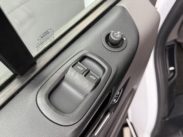Ford TRANSIT CUSTOM 2.0TDCI 130PK Automaat Limited | Trekhaak | Navigatie | Camera | Multimedia | 3-Zits | Airco | Cruise