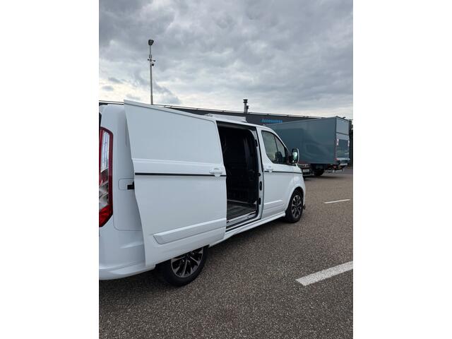 Ford TRANSIT CUSTOM 320 2.0 TDCI L1H1 Sport