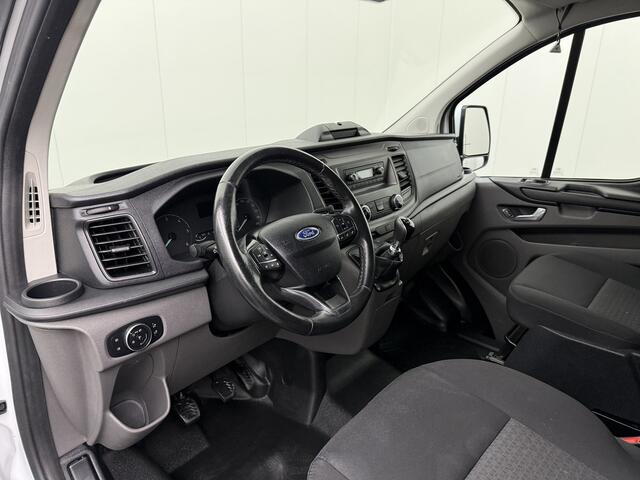 Ford TRANSIT CUSTOM 2.0TDCI Lang Imperiaal | Trekhaak | Airco | Cruise | Betimmering | Achterdeuren