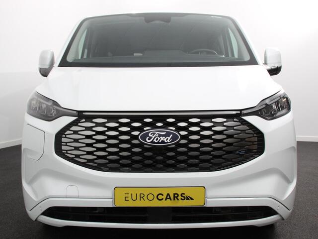 Ford TRANSIT CUSTOM e-Transit 340 L2H1 Limited 65 kWh 8 persoons Adaptieve cruise control Airco Lichtmetalen Velgen Extra getint glas Camera Navigatie Apple Carplay/ Android Auto