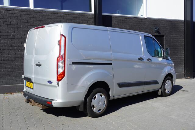 Ford TRANSIT CUSTOM 2.0 TDCI EURO 6 - Airco - Cruise - Navi - €13.900,- Excl.