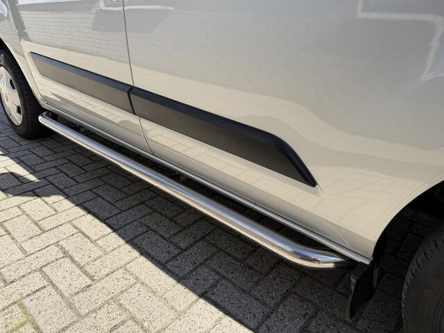 Ford TRANSIT CUSTOM 280 2.0 TDCI L1H1 Trend / euro 6 / bpm vrij / vaste prijs rijklaar € 13.950 ex btw / wordt afgeleverd met nieuwe distributie riem / airco / cruise / camera / imperial