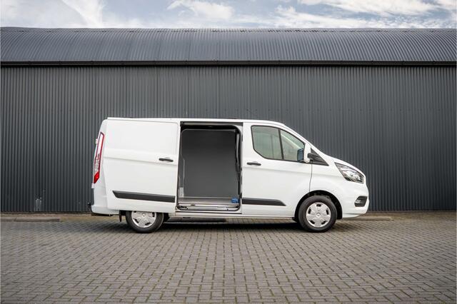 Ford TRANSIT CUSTOM L1H1 | 3-Zits | 130 PK | Camera | Cruise | PDC | Airco | Trekhaak