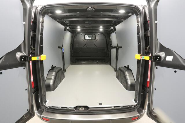 Ford TRANSIT CUSTOM 2.0 TDCI L2H1 Sport 185PK | Automaat | Airco | Camera | Cruise | 3 Zits | Carplay | Parkeersens.