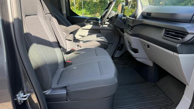 Ford TRANSIT CUSTOM 320 2.5 PHEV Kombi L2H1 Limited 9p. | 41.450 ex btw |