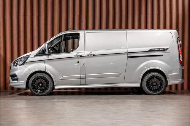 Ford TRANSIT CUSTOM 320 2.0 TDCI 185 PK L2H1 Sport | L+R Schuifdeur | CarPlay | Camera | Navigatie | Trekhaak | Stoelverwarming | Cruise control | DAB | Nieuwe APK