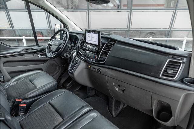 Ford TRANSIT CUSTOM 320 2.0 TDCI 185 PK L2H1 Sport | L+R Schuifdeur | CarPlay | Camera | Navigatie | Trekhaak | Stoelverwarming | Cruise control | DAB | Nieuwe APK