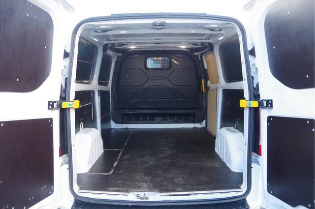 Ford TRANSIT CUSTOM 300 2.0 TDCI L2 3-ZITS, 170PK, 2800KG TREKHAAK, STOELVERWARMING, CAMERA, NAVI, CRUISE, AIRCO, PARKEERSENSOREN, 17'' – foto 8